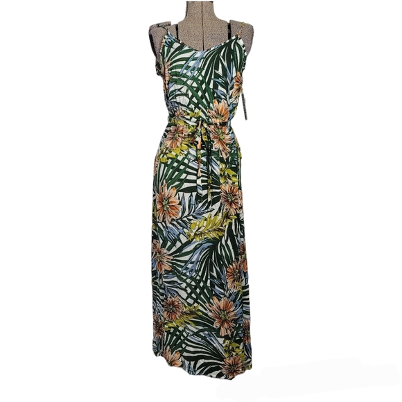 Design Lab Lord & Taylor Dresses & Skirts - Design Lab maxi dress with tropical print size small